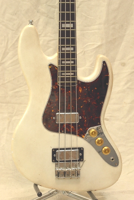 Garnet Jazz Bass Body