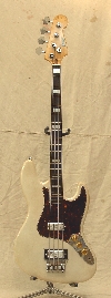 Garnet Jazz Bass